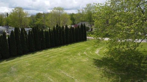 Tiny photo for 7375 S Caldwell Lake Drive, Claypool, IN 46951 (MLS # 202622298)