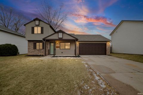 Tiny photo for 317 Winchester Avenue, Lafayette, IN 47909 (MLS # 202606055)