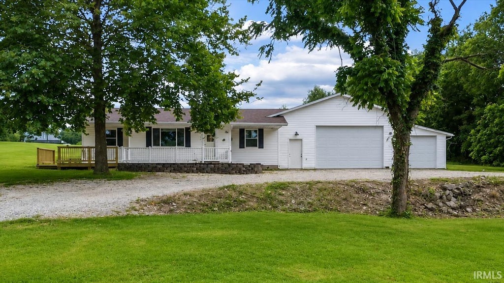 Photo of 5373 Mobley Drive, Spencer, IN 47460 (MLS # 202628127)