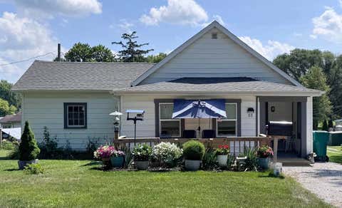 Photo of 33 S West Street, Lake Cicott, IN 46942 (MLS # 202626978)