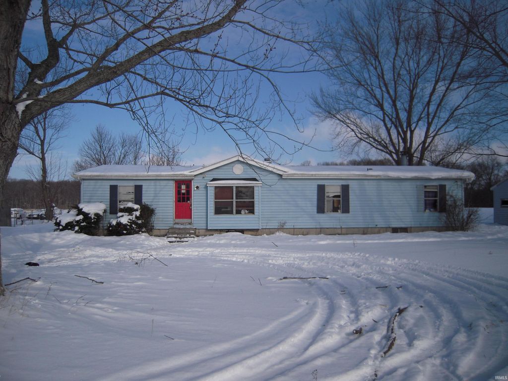 Photo of 28051 US Highway 20 Hwy, New Carlisle, IN 46552 (MLS # 202603192)