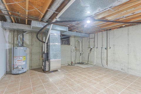 Tiny photo for 53134 old farm Road, Elkhart, IN 46514 (MLS # 202637247)
