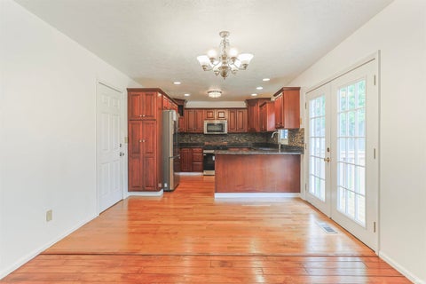 Tiny photo for 53134 old farm Road, Elkhart, IN 46514 (MLS # 202637247)