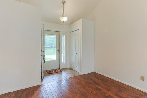 Tiny photo for 53134 old farm Road, Elkhart, IN 46514 (MLS # 202637247)