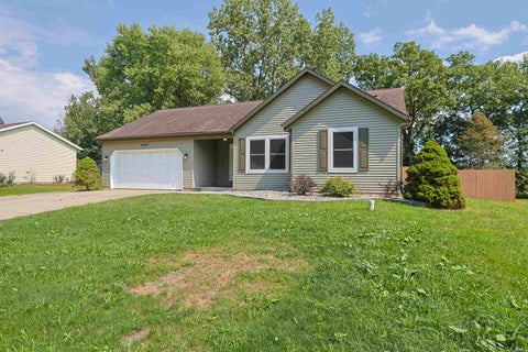 Tiny photo for 53134 old farm Road, Elkhart, IN 46514 (MLS # 202637247)