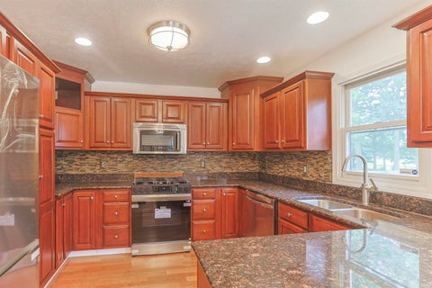 Tiny photo for 53134 old farm Road, Elkhart, IN 46514 (MLS # 202637247)