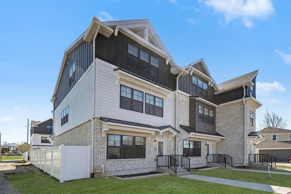 Photo of 710 Turnock Street, South Bend, IN 46617 (MLS # 202614336)