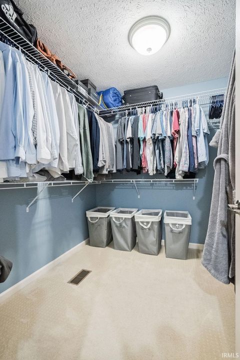 Tiny photo for 2613 COLUMBUS Boulevard, Kokomo, IN 46901 (MLS # 202608723)