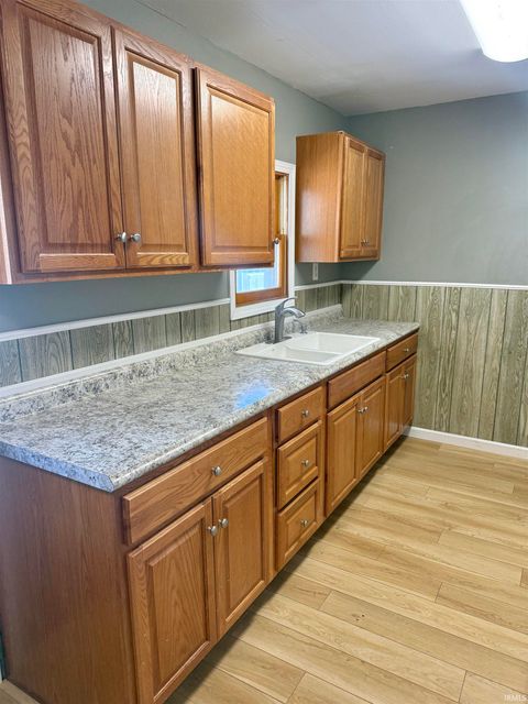 Tiny photo for 3404 S Grant Street, Muncie, IN 47303 (MLS # 202548914)