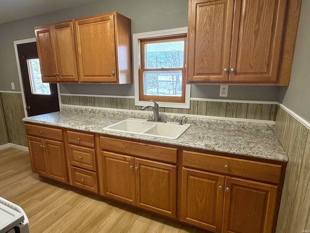 Photo of 3404 S Grant Street, Muncie, IN 47303 (MLS # 202548914)