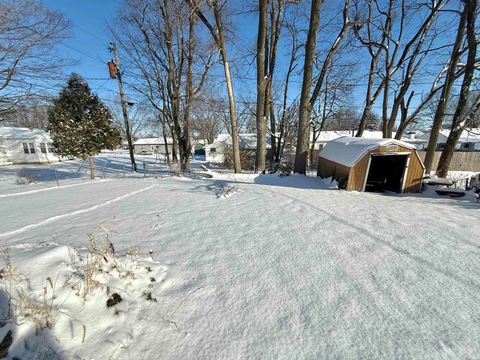 Tiny photo for 3404 S Grant Street, Muncie, IN 47303 (MLS # 202548914)