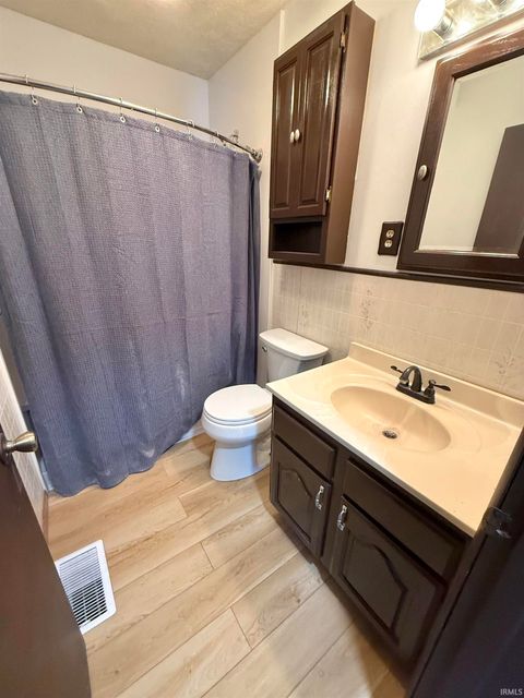 Tiny photo for 3404 S Grant Street, Muncie, IN 47303 (MLS # 202548914)