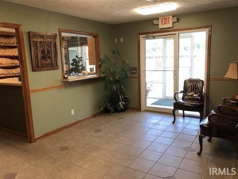 Tiny photo for 315 W Lincoln Road, Kokomo, IN 46902 (MLS # 202600496)