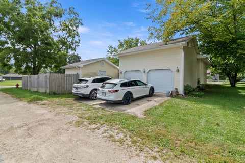 Tiny photo for 1081 S First Street, Upland, IN 46989 (MLS # 202636344)