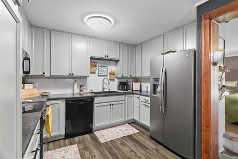 Tiny photo for 1081 S First Street, Upland, IN 46989 (MLS # 202636344)