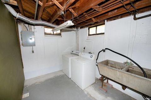 Tiny photo for 1108 Hedgewood Drive, Lafayette, IN 47904 (MLS # 202617079)