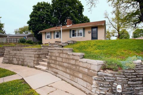 Tiny photo for 1108 Hedgewood Drive, Lafayette, IN 47904 (MLS # 202617079)