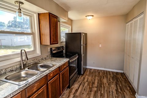 Tiny photo for 1309 S 23rd Street, Lafayette, IN 47905 (MLS # 202541292)
