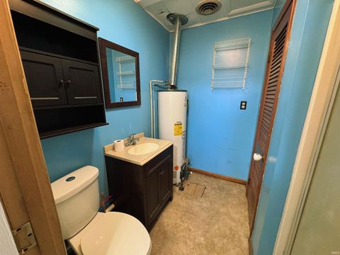 Tiny photo for 206 N Chicago Street, Royal Center, IN 46978 (MLS # 202607571)