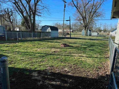 Tiny photo for 206 N Chicago Street, Royal Center, IN 46978 (MLS # 202607571)