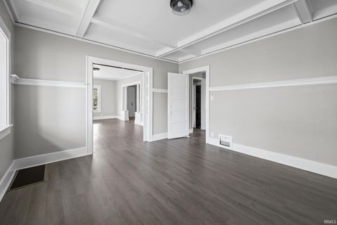 Tiny photo for 904 E Clinton Street, Frankfort, IN 46041 (MLS # 202601770)