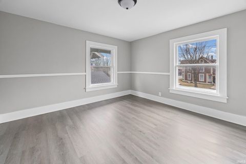 Tiny photo for 904 E Clinton Street, Frankfort, IN 46041 (MLS # 202601770)