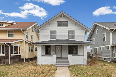 Tiny photo for 904 E Clinton Street, Frankfort, IN 46041 (MLS # 202601770)
