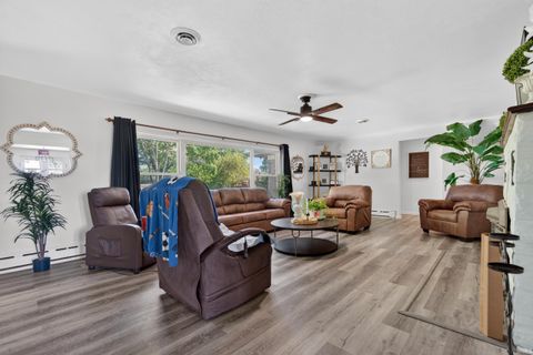 Tiny photo for 2523 S Business 31, Peru, IN 46970 (MLS # 202618815)
