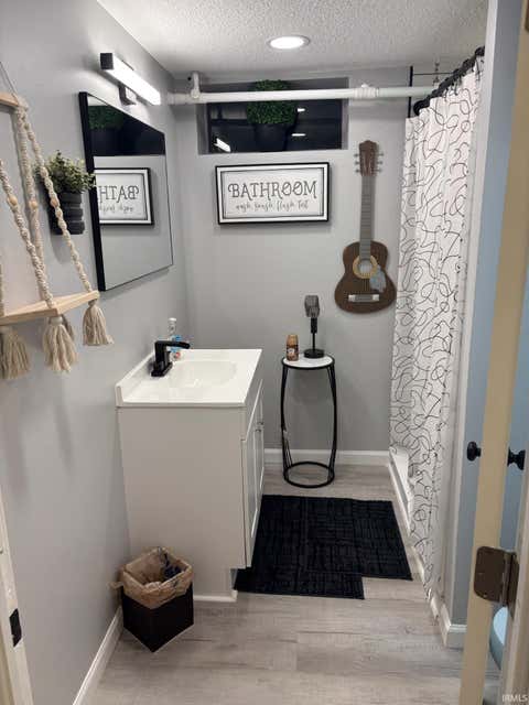 Tiny photo for 2523 S Business 31, Peru, IN 46970 (MLS # 202618815)