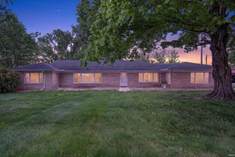 Photo of 2523 S Business 31, Peru, IN 46970 (MLS # 202618815)