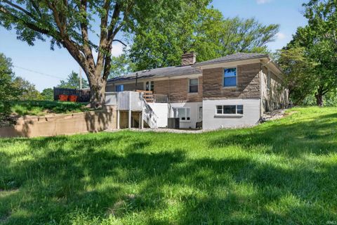 Tiny photo for 2523 S Business 31, Peru, IN 46970 (MLS # 202618815)