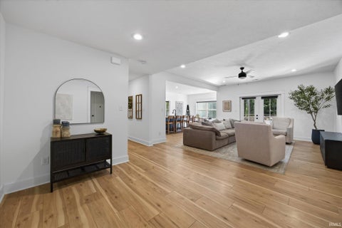 Tiny photo for 602 E Barton Woods Lane, Ellettsville, IN 47429 (MLS # 202635111)