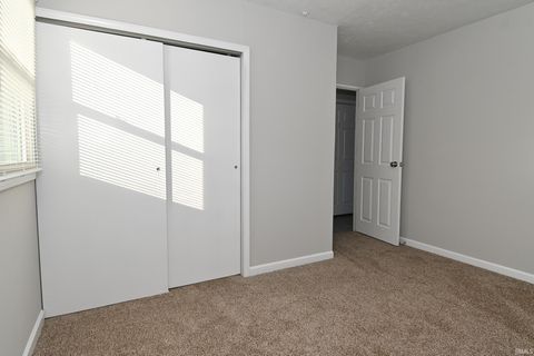 Tiny photo for 1108 E Gano Street, Kokomo, IN 46901 (MLS # 202547093)