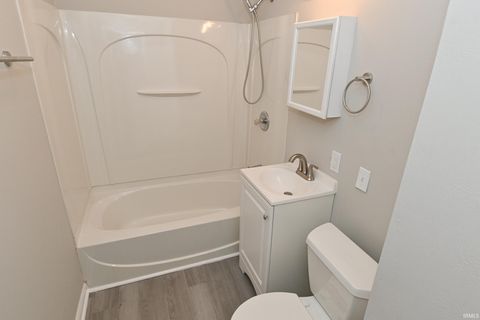 Tiny photo for 1108 E Gano Street, Kokomo, IN 46901 (MLS # 202547093)