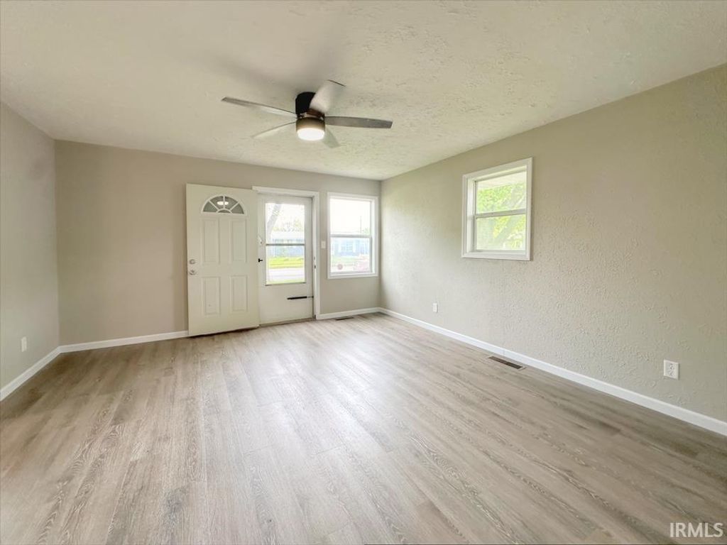 Photo of 5003 COUNCIL RING Boulevard, Kokomo, IN 46902 (MLS # 202613630)