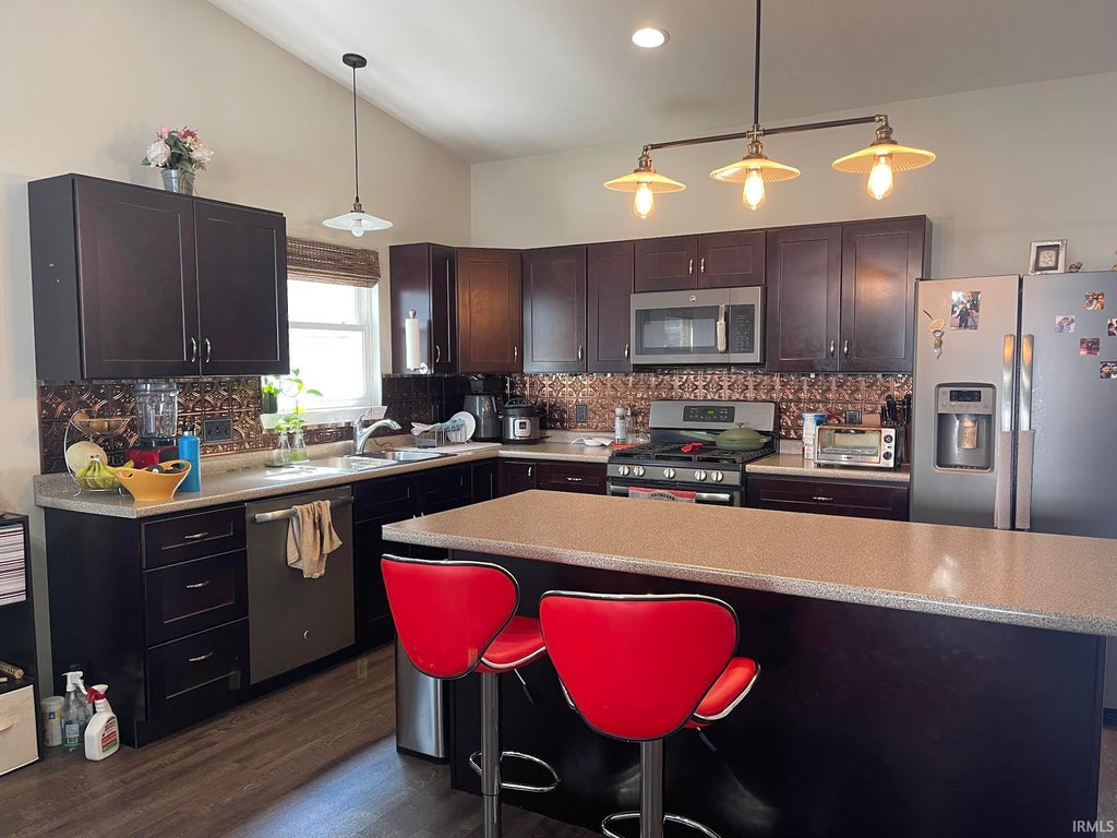 Photo of 5728 W Daffodil Court, Bloomington, IN 47403 (MLS # 202644130)
