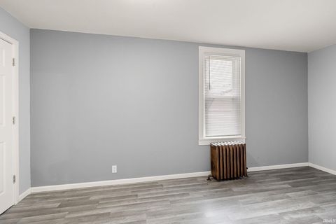 Tiny photo for 304 N Main Street, Columbia City, IN 46725 (MLS # 202540309)