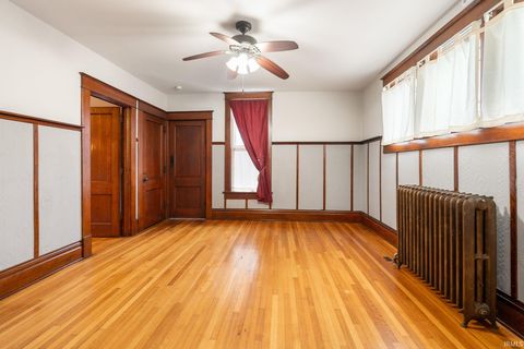 Tiny photo for 304 N Main Street, Columbia City, IN 46725 (MLS # 202540309)