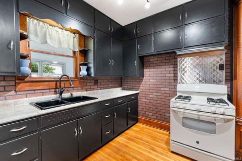 Tiny photo for 304 N Main Street, Columbia City, IN 46725 (MLS # 202540309)