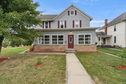Photo of 304 N Main Street, Columbia City, IN 46725 (MLS # 202540309)