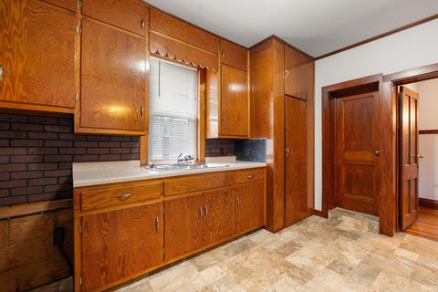 Tiny photo for 304 N Main Street, Columbia City, IN 46725 (MLS # 202540309)