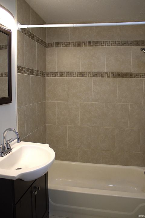 Tiny photo for 907 S 18th Street, Lafayette, IN 47905 (MLS # 202626427)