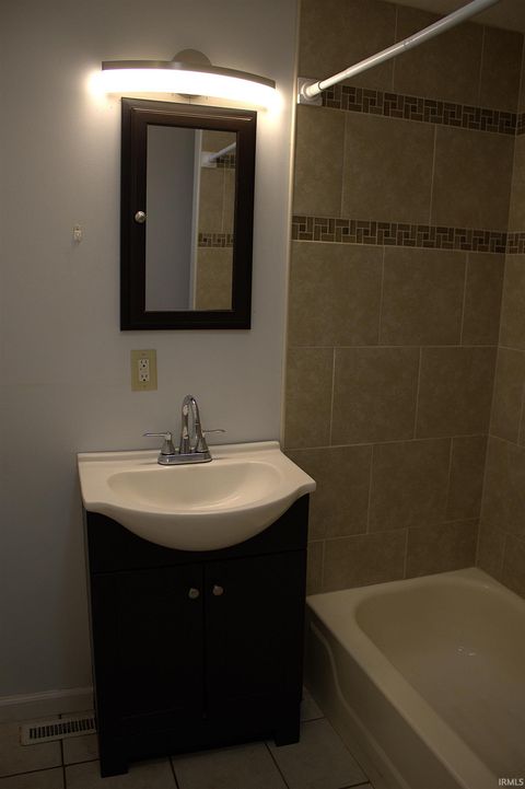 Tiny photo for 907 S 18th Street, Lafayette, IN 47905 (MLS # 202626427)