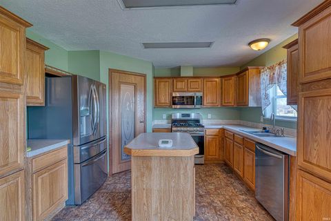 Tiny photo for 3288 Smith Road, Boonville, IN 47601 (MLS # 202545502)