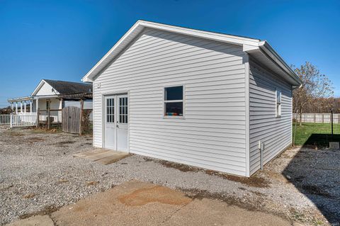 Tiny photo for 3288 Smith Road, Boonville, IN 47601 (MLS # 202545502)