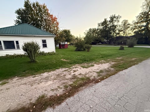 Tiny photo for 213 W Dailey Street, Amboy, IN 46911 (MLS # 202644409)