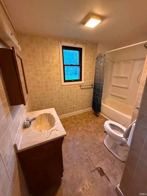Tiny photo for 213 W Dailey Street, Amboy, IN 46911 (MLS # 202644409)