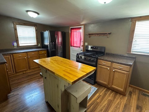 Tiny photo for 261 Columbia Avenue, Peru, IN 46970 (MLS # 202631836)