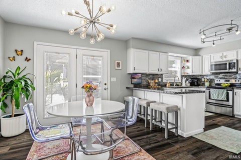 Tiny photo for 5315 Lynnwood Drive, West Lafayette, IN 47906 (MLS # 202635224)