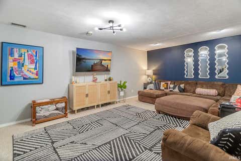 Tiny photo for 5315 Lynnwood Drive, West Lafayette, IN 47906 (MLS # 202635224)